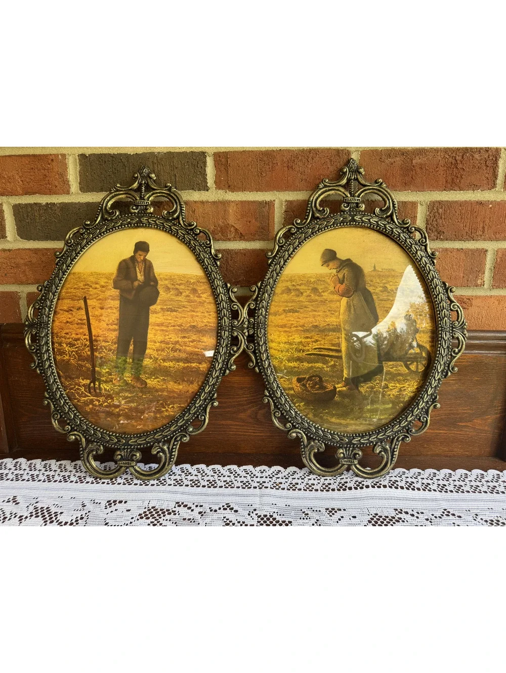 Vintage Pair of Oval Metal Brass Picture Frame/Bubble Glass/Praying Farmer